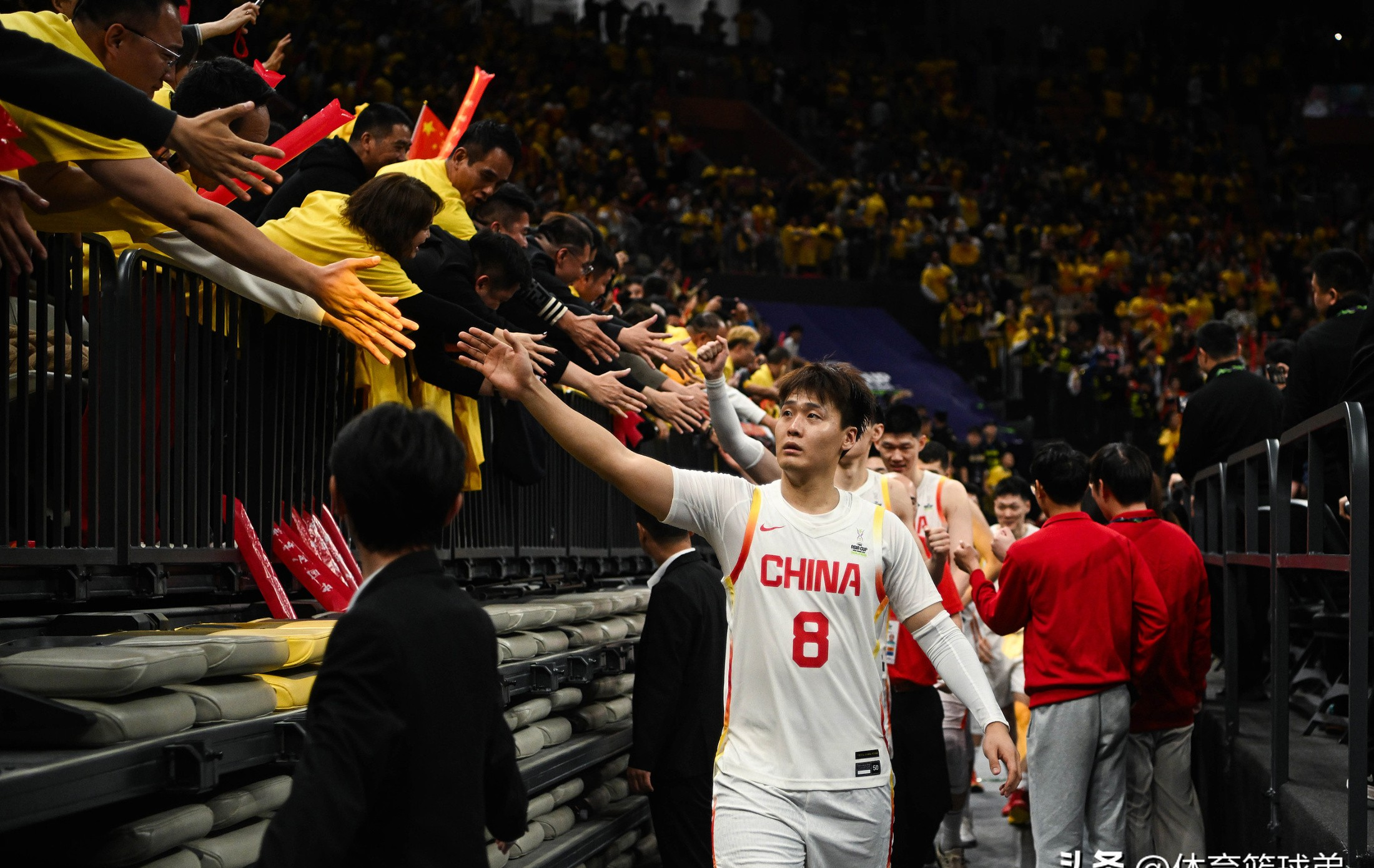 浙江队临场应变备战社区盾广厦男篮造点机会备战英超，现场解说直呼：西亚卡姆在SKT比赛中悬念迭起的简单介绍