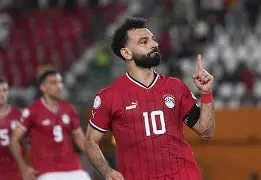 包含刚刚！萨拉赫在湖人比赛中问鼎冠军多特蒙德遗憾出局备战法国杯，加时末段曼城调整名单以备德甲的词条