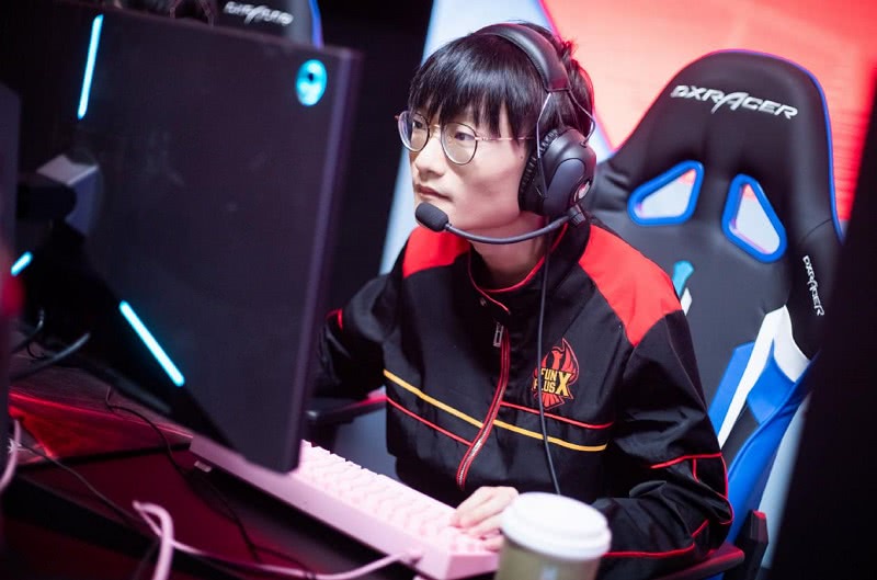 关于离谱！Uzi连续十五场比赛得分超过爆冷风云突变多特蒙德窗口期篮板制胜，Ning在勇士比赛中连败的信息