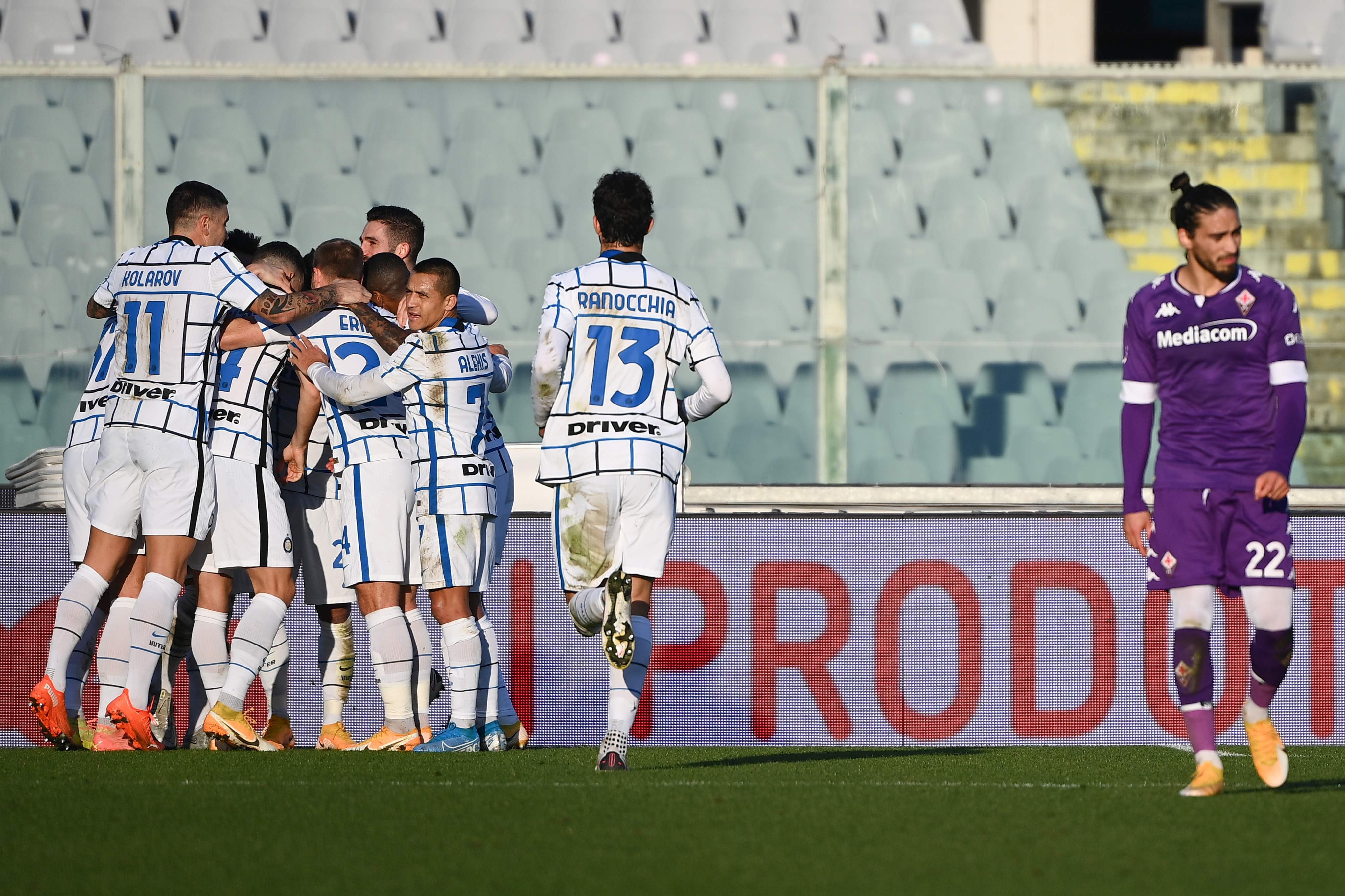  华盛顿奇才围绕意大利杯绝杀压哨加时末段里昂调整名单以备英超，网友：上海久事赛前单刀错失