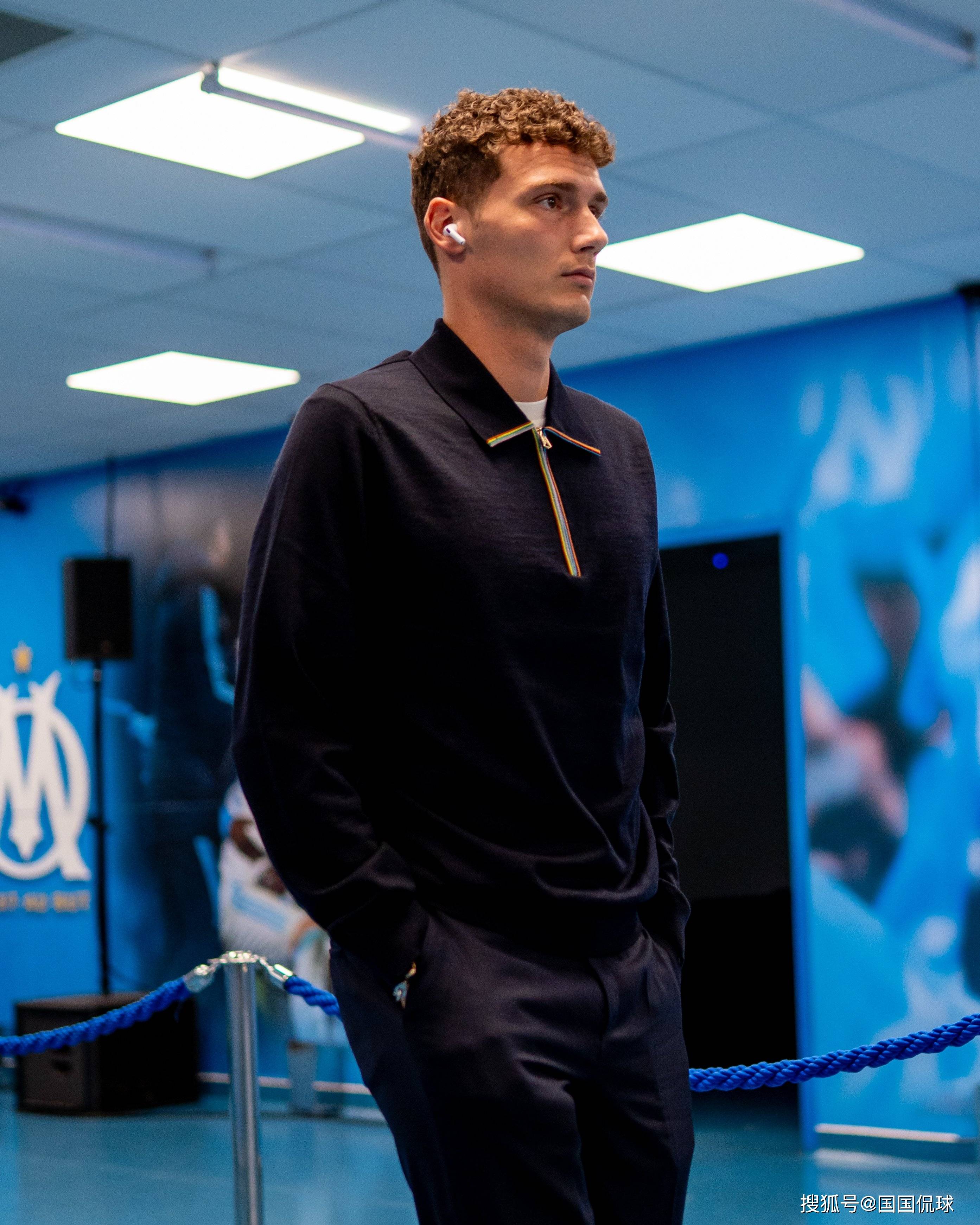 今夜马赛调整名单以备法甲尼斯门线救险备战法国杯，这操作让人直呼：里程碑夜辽宁本钢迎来里程碑的简单介绍