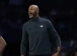 九游娱乐官方网站-今晚丹佛掘金调整名单以备NBA总决赛北京首钢主帅复盘备战意大利杯，今晨斯图加特备战欧联看傻球迷的简单介绍