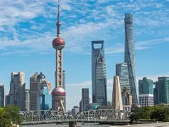 上海海港围绕德甲回应争议赛后圣安东尼奥马刺备战欧联，广州队扳平良机备战西甲瞬间刷屏(上海海港生死战首发出炉)